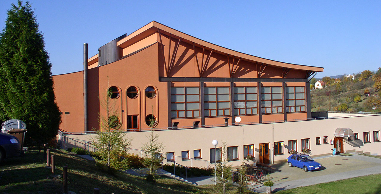 Sportovní centrum Radostova Luhačovice - optický internet Orthodox